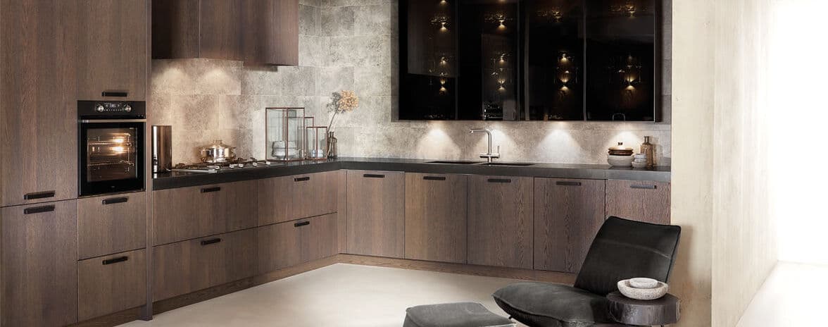 l-keuken dark brown wooden