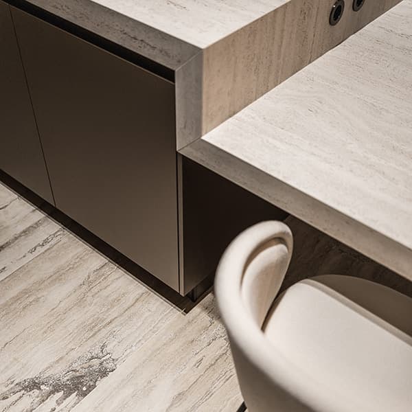 Detail-werkblad-dekton-en-doorloop-in-eettafel.jpg